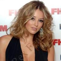 Video Intim Model Keeley Hazell Beredar di Internet